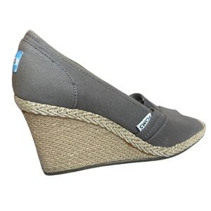 Toms Wedges size 7.5